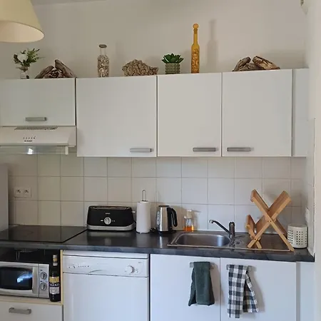 Entre Piscine, Et Farniente En Famille Apartment *